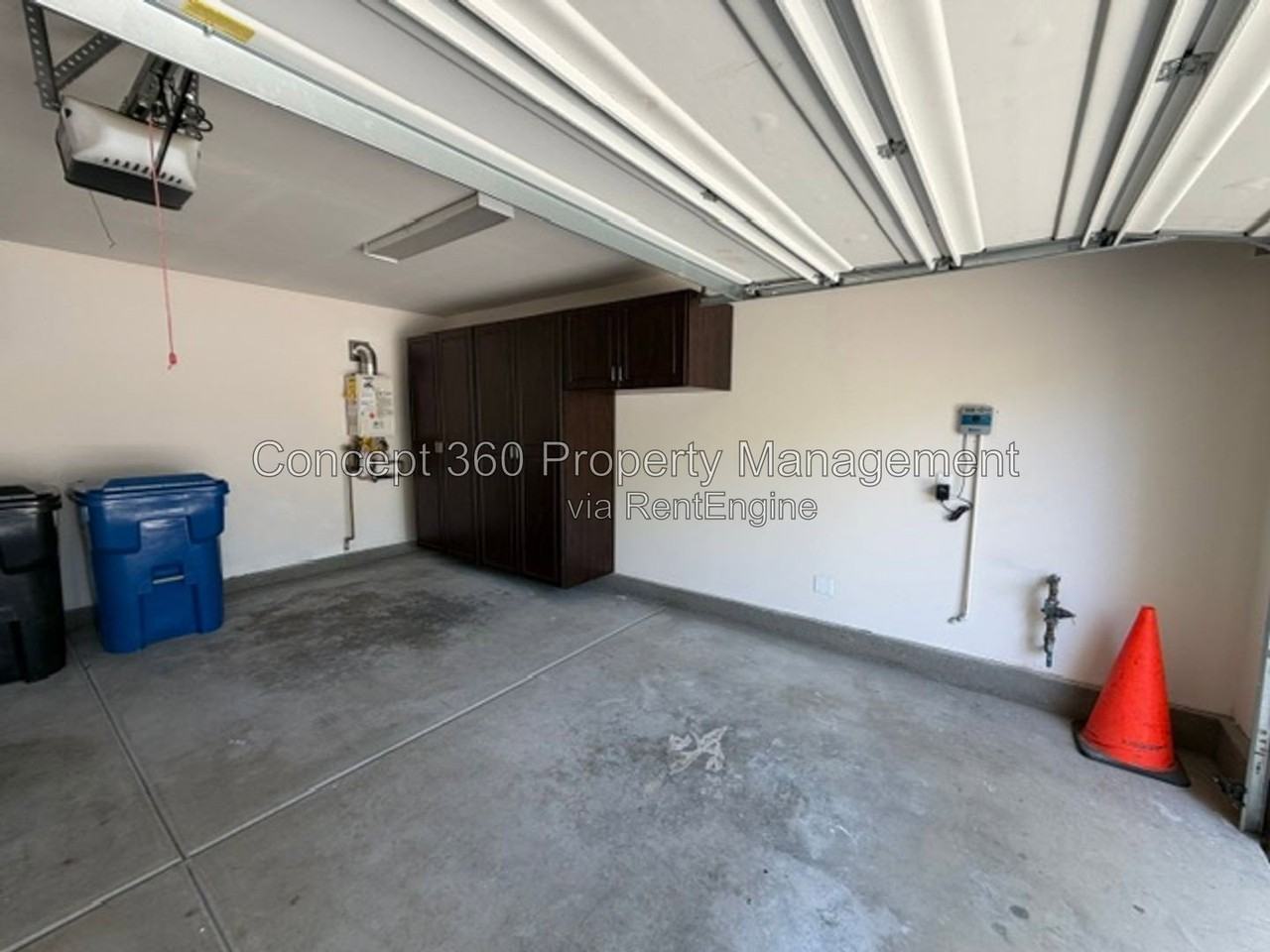 15554 Cypria Cir - Photo 4 of 50