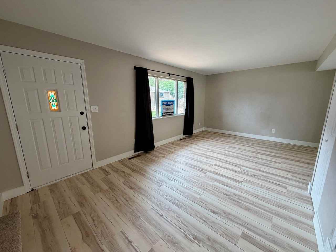 718 27th Ave #3 - Photo 6 of 30