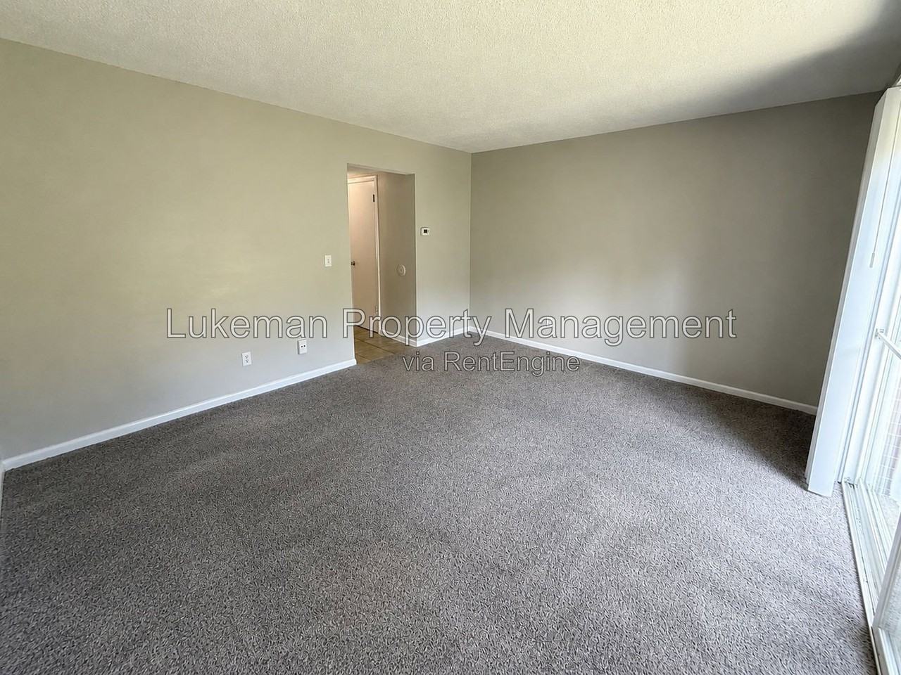 3409 W Michigan Ave #7 - Photo 5 of 15