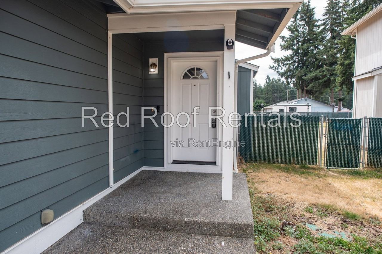 242 174th St S - Photo 5 of 30