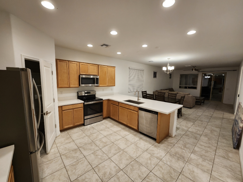 8948 W Colter St - Photo 2 of 20