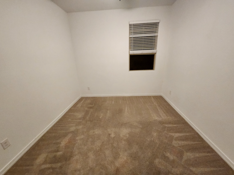 8948 W Colter St - Photo 5 of 20