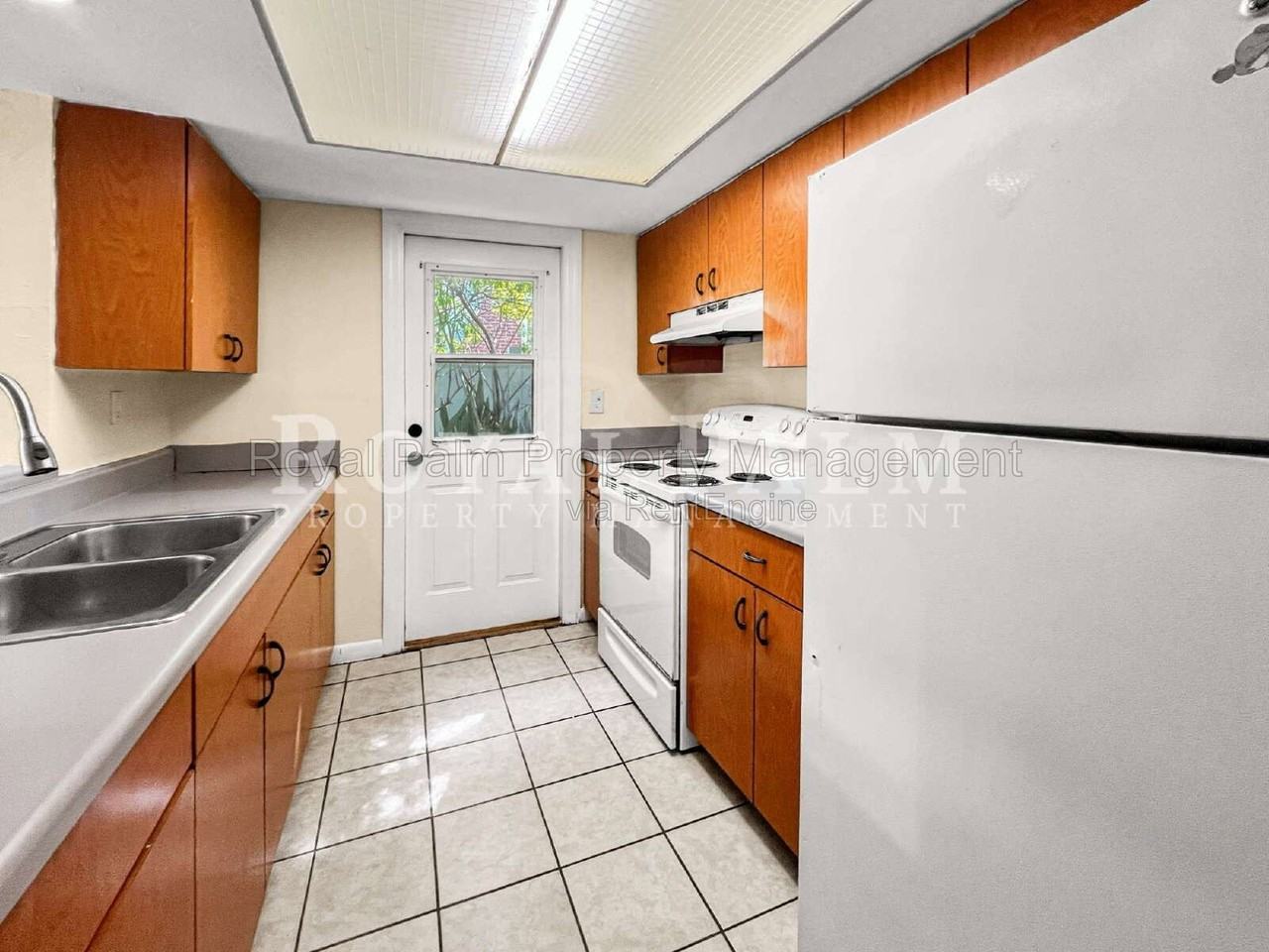 3339 Edgewood Ave - Photo 7 of 20