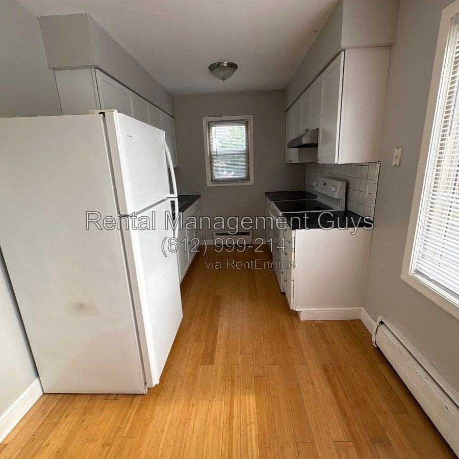 3545 12th Ave S #5 - Photo 2 of 10