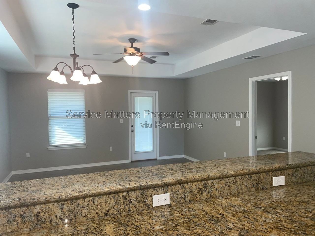 1899 Crosscreek Cir - Photo 5 of 21