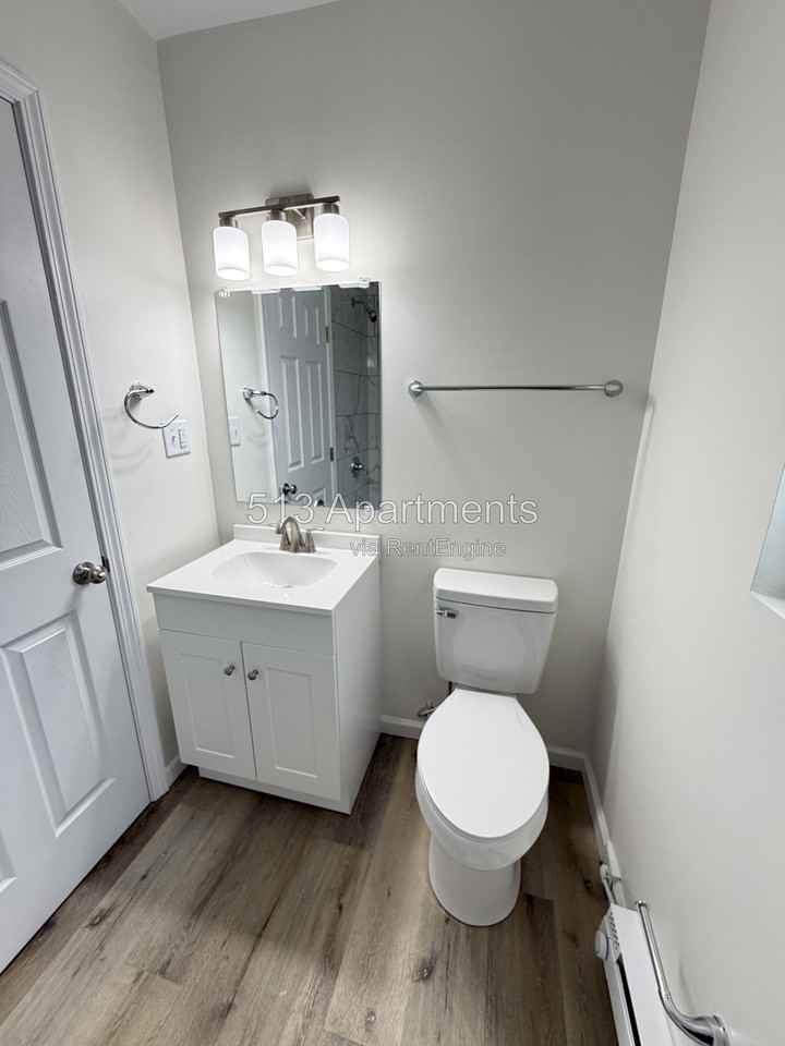 1653 Jonathan Ave #1 - Photo 6 of 8