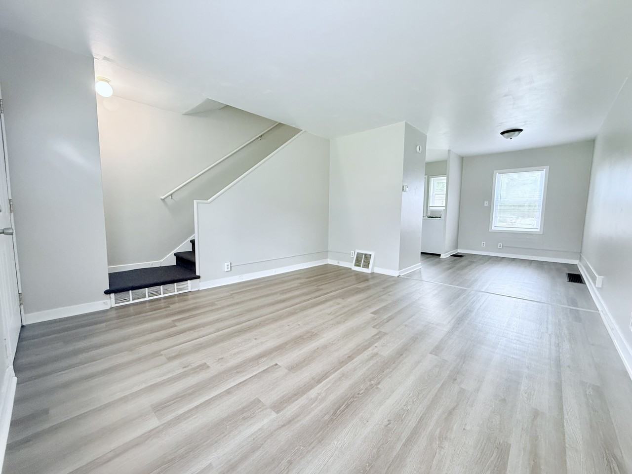 116 Locust Street - Photo 3 of 16
