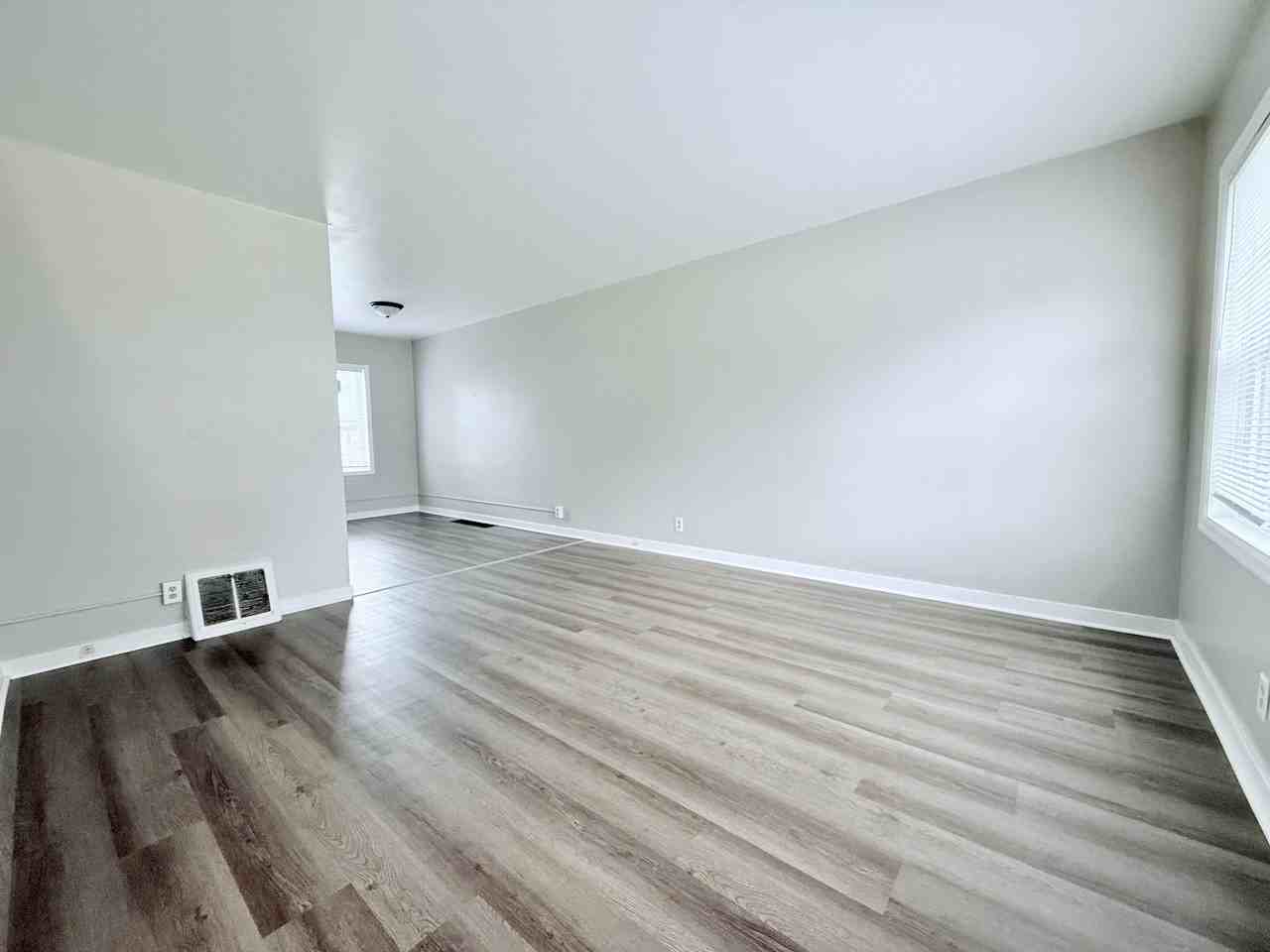 116 Locust Street - Photo 7 of 16