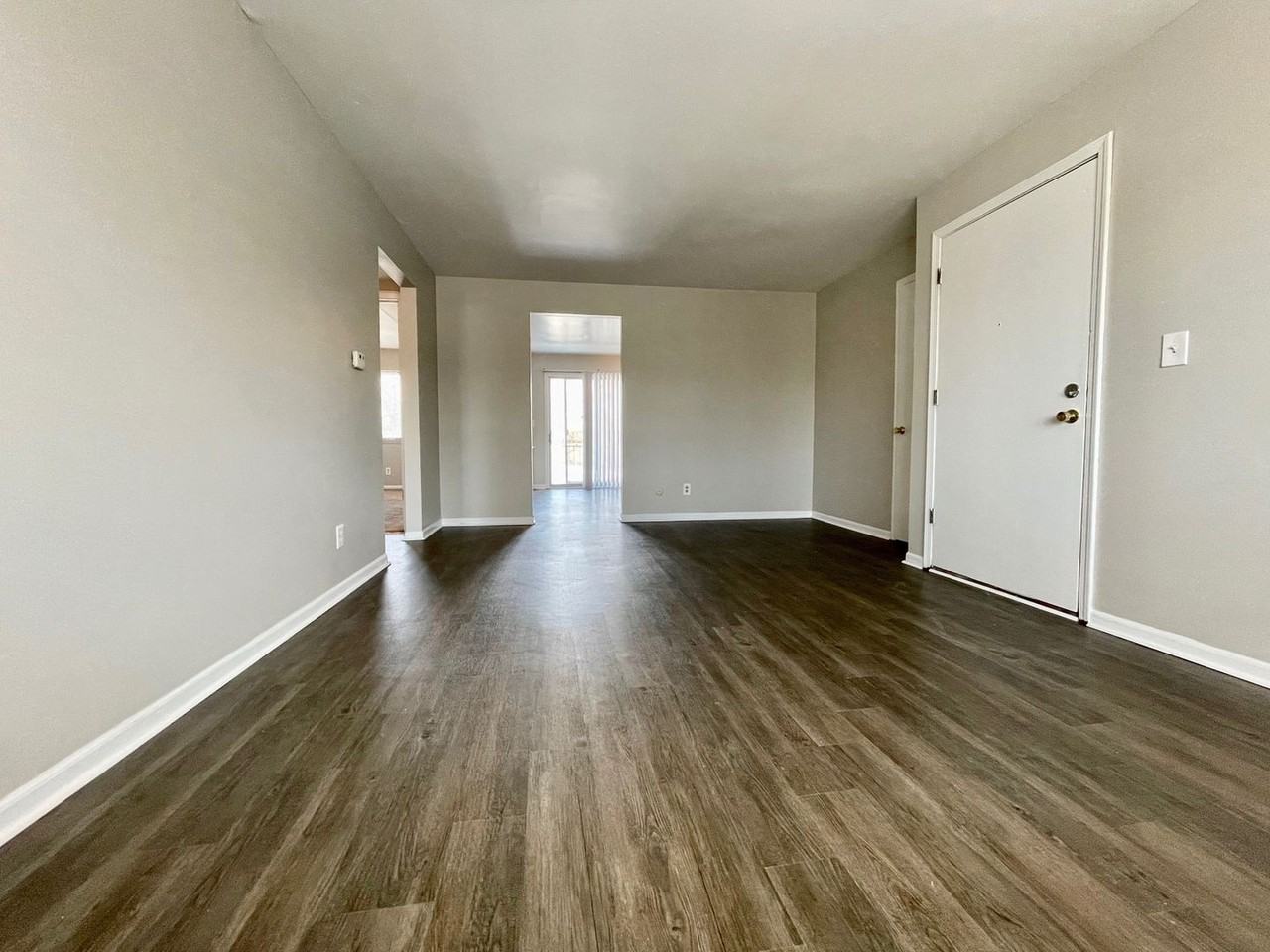 4245 Oak Park Dr Se #A - Photo 6 of 15