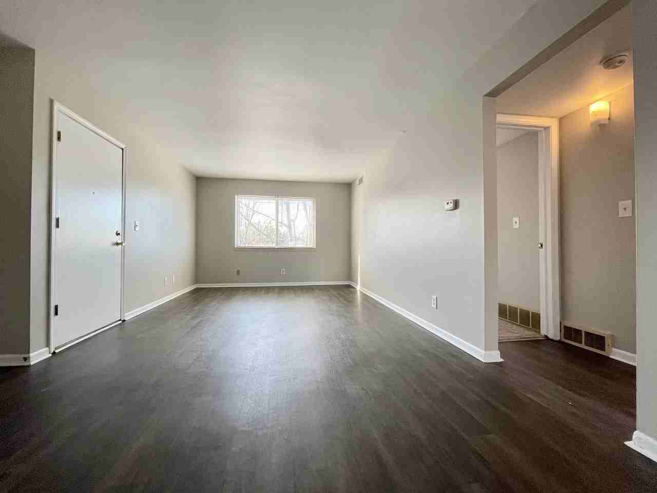 4245 Oak Park Dr Se #A - Photo 7 of 15