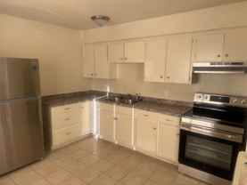 306 S Chestnut Ave #306 - Photo 1 of 1