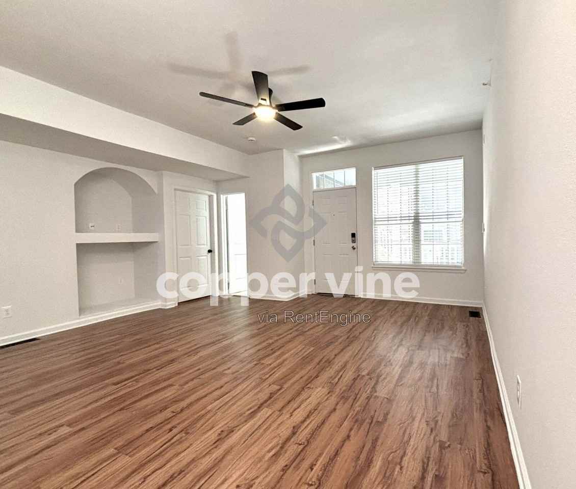 14319 E Grand Dr #167 - Photo 3 of 17