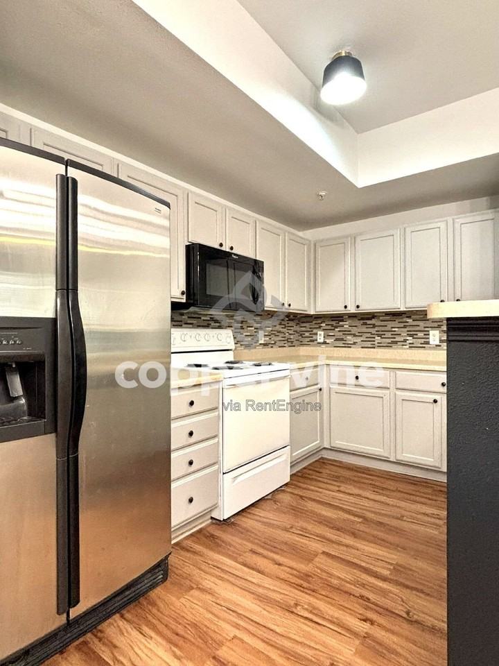 14319 E Grand Dr #167 - Photo 5 of 17