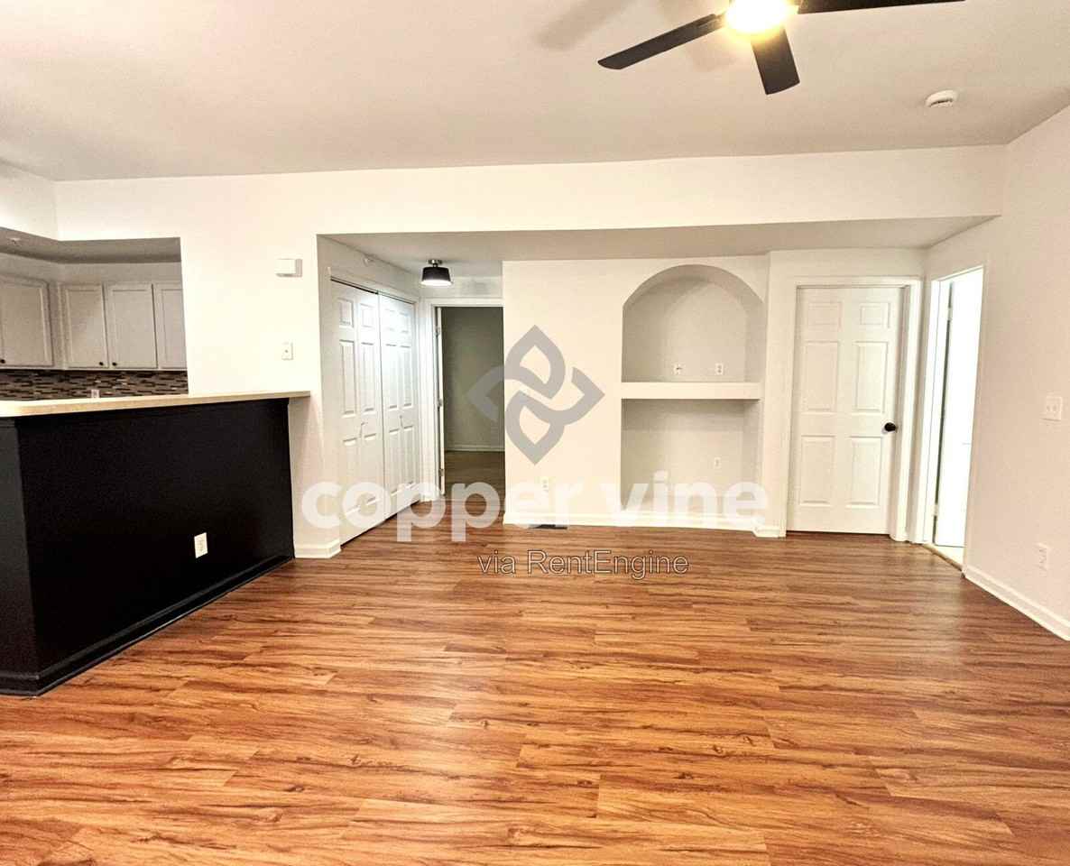 14319 E Grand Dr #167 - Photo 7 of 17