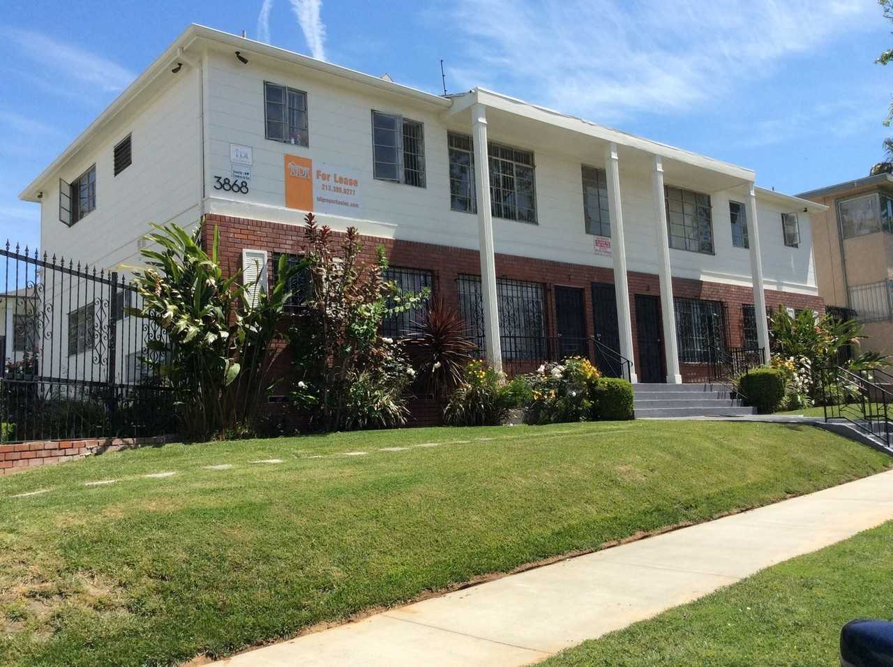 3868 Potomac Ave #02