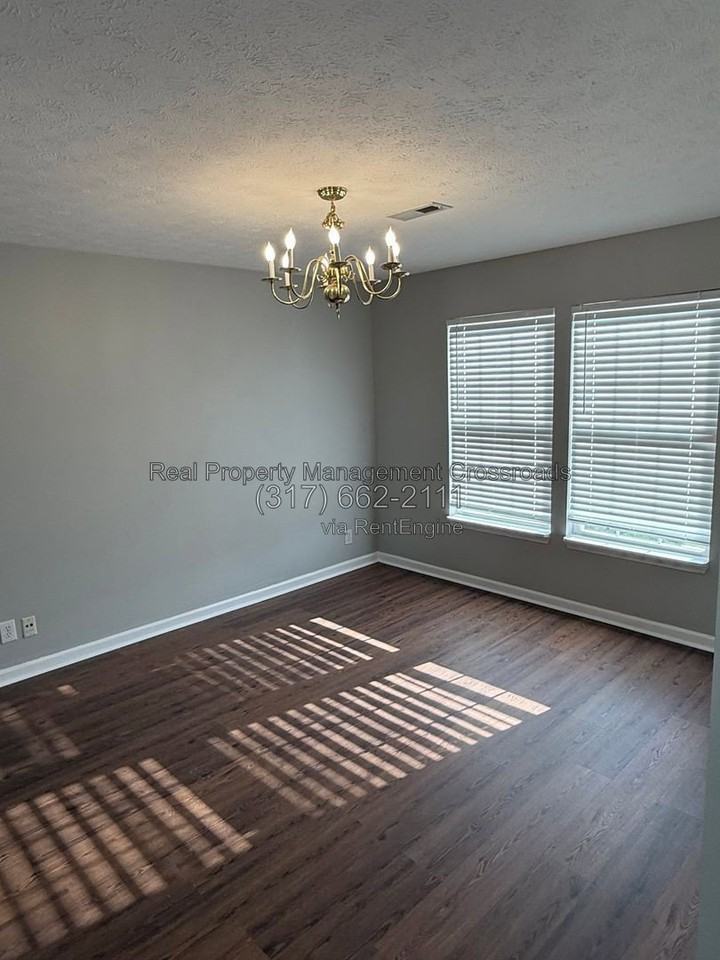 5512 James Blair Dr - Photo 6 of 42