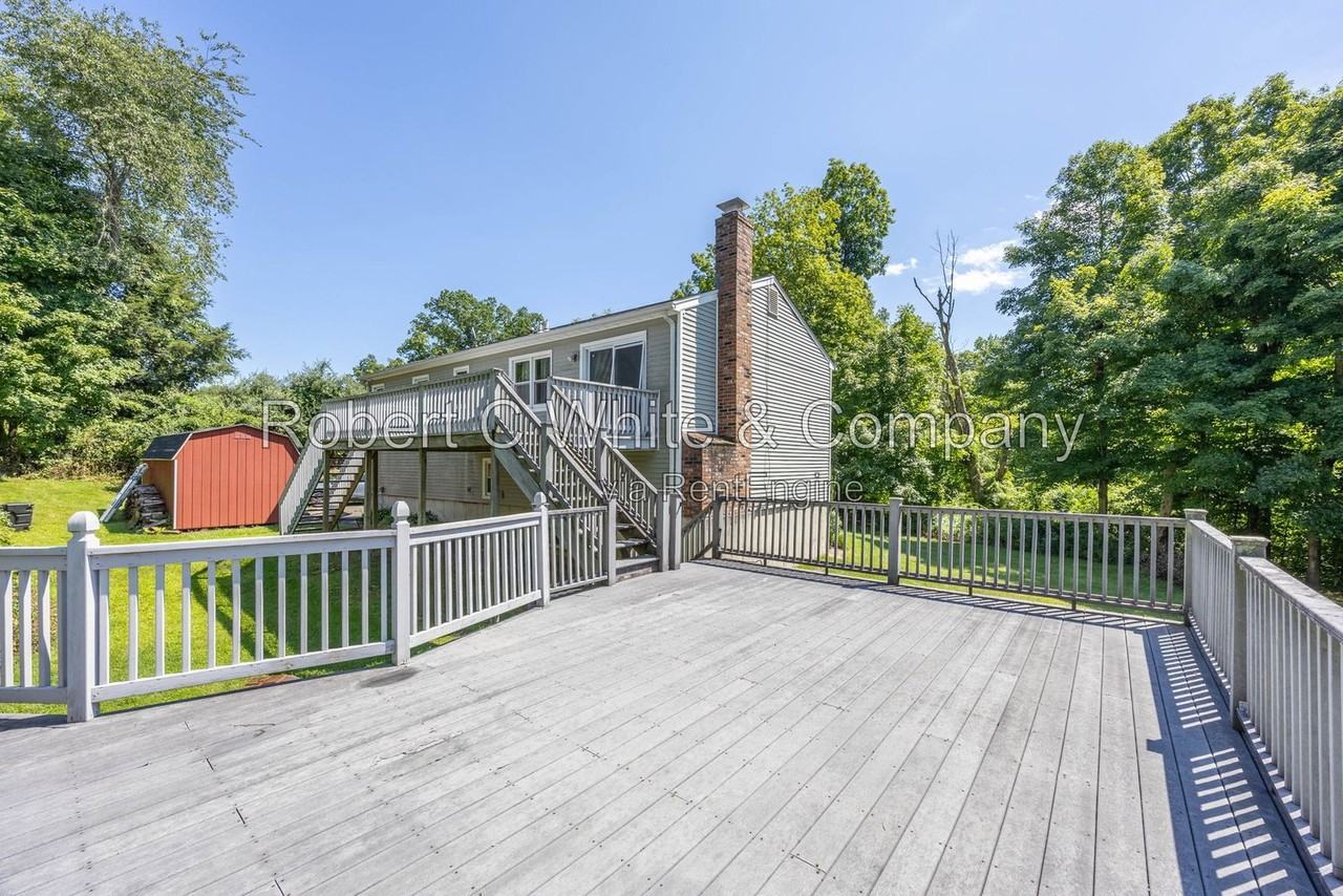 17 Laborde Rd - Photo 5 of 27