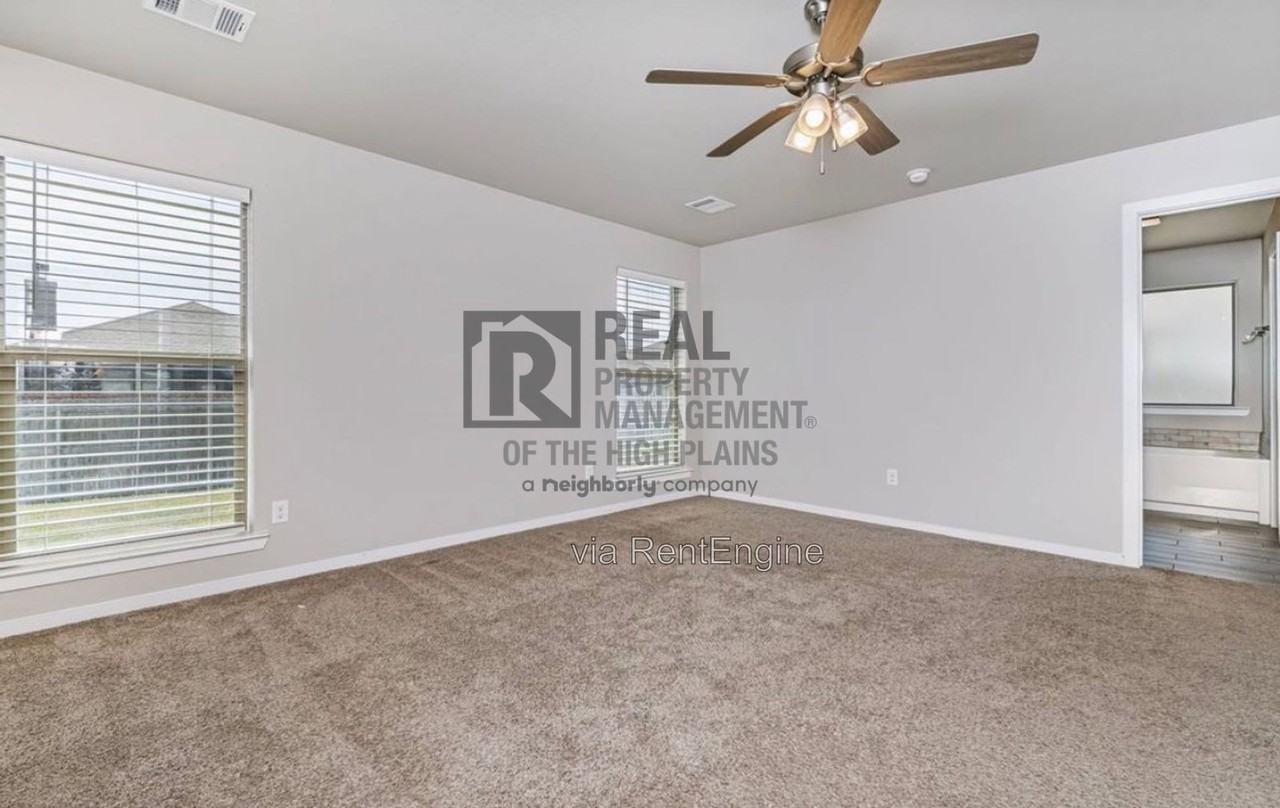 9405 Sydney Dr - Photo 7 of 16