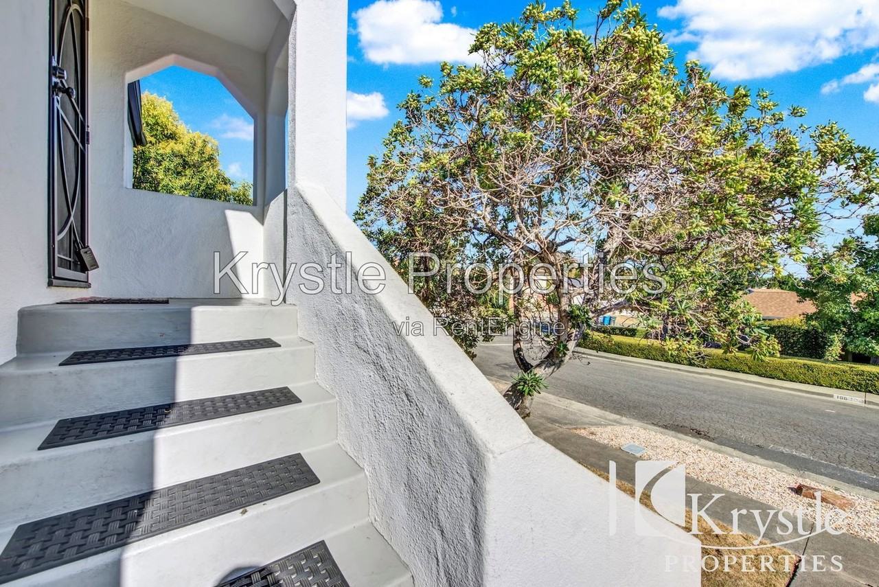 105 Hill Dr - Photo 6 of 25