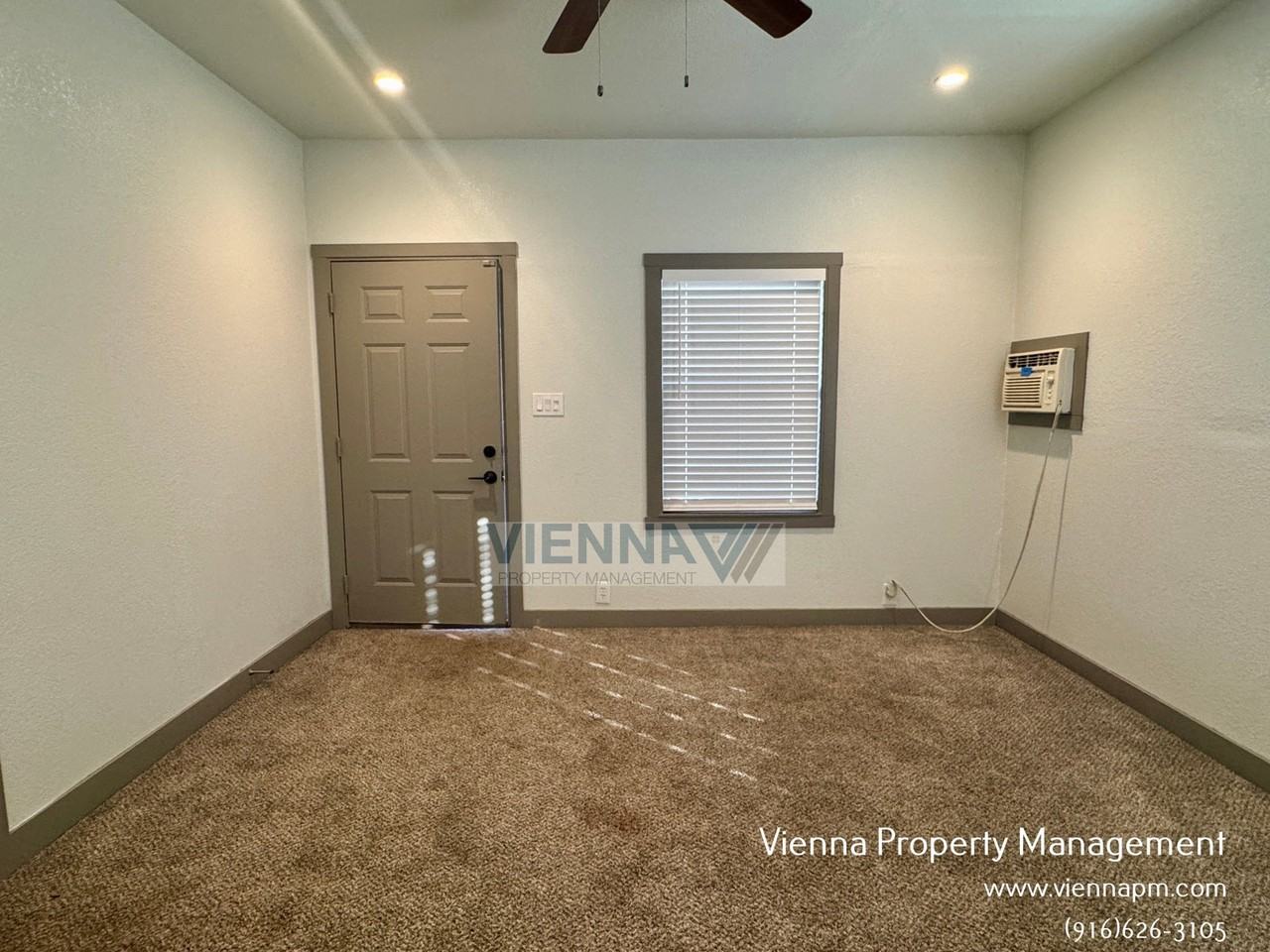 2339 Beaumont St - Photo 6 of 16