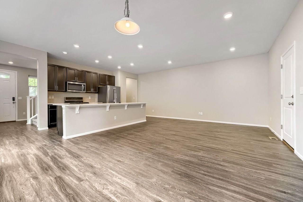 11330 E 26th Ave - Photo 3 of 14