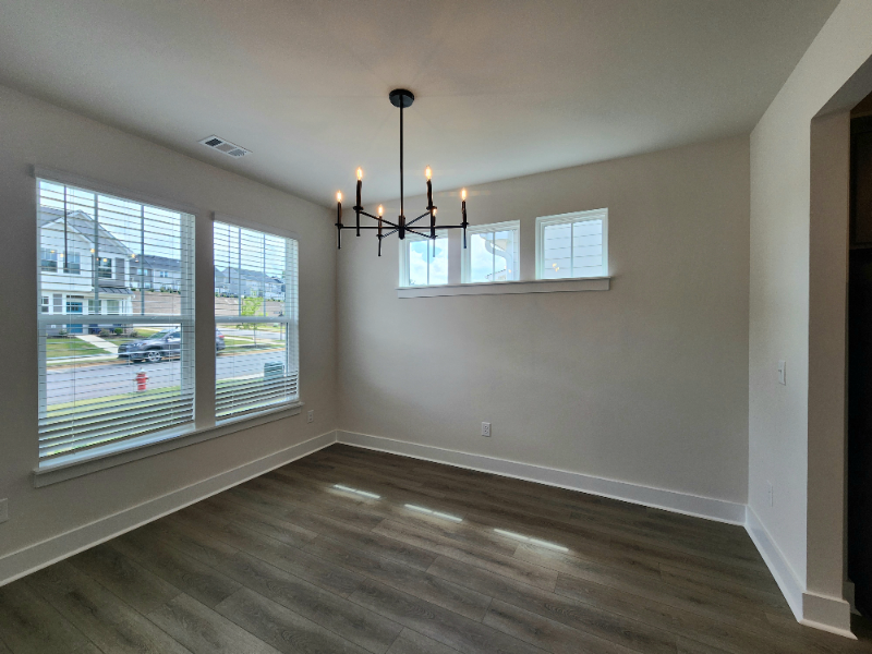 499 Mill Park Way - Photo 5 of 50