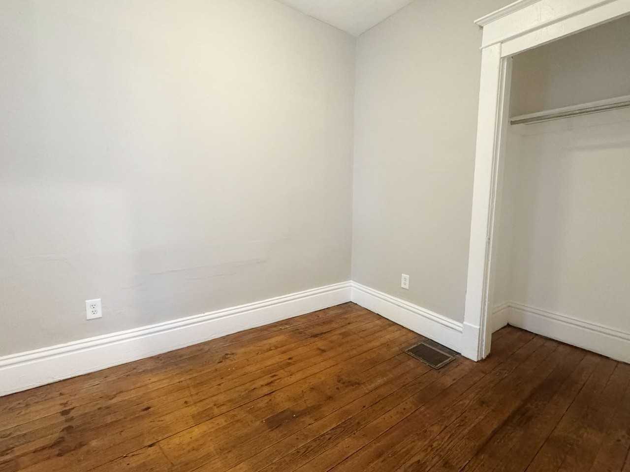 1141 Sibley St Nw #1 - Photo 6 of 9