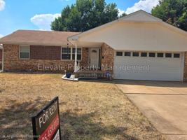 featured image of 4820 Del Crest Dr