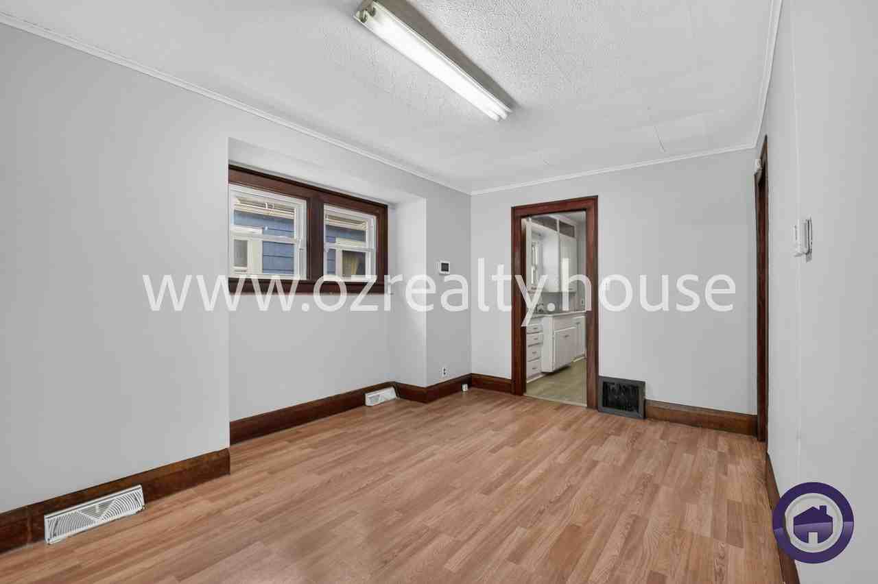 1941 Marlow Rd - Photo 7 of 18