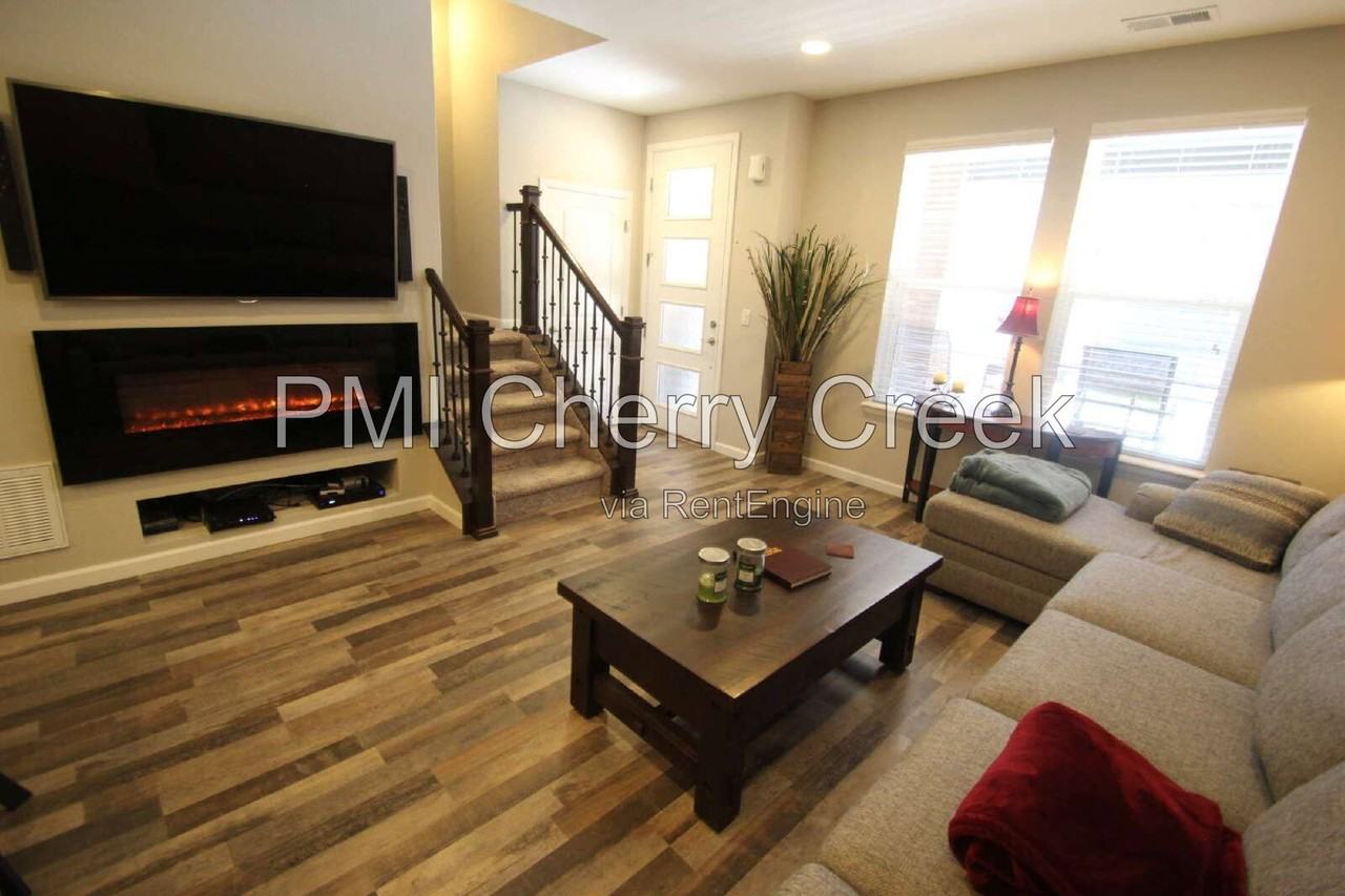 9008 E Caley Way - Photo 2 of 50