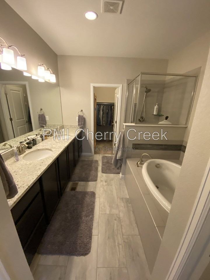9008 E Caley Way - Photo 5 of 50