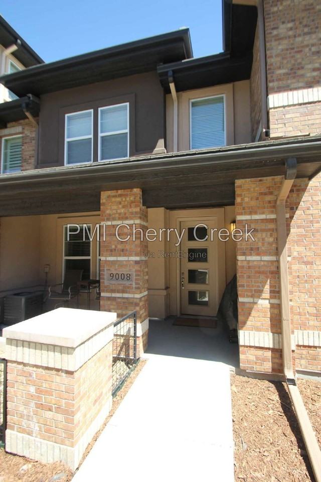 9008 E Caley Way - Photo 7 of 50