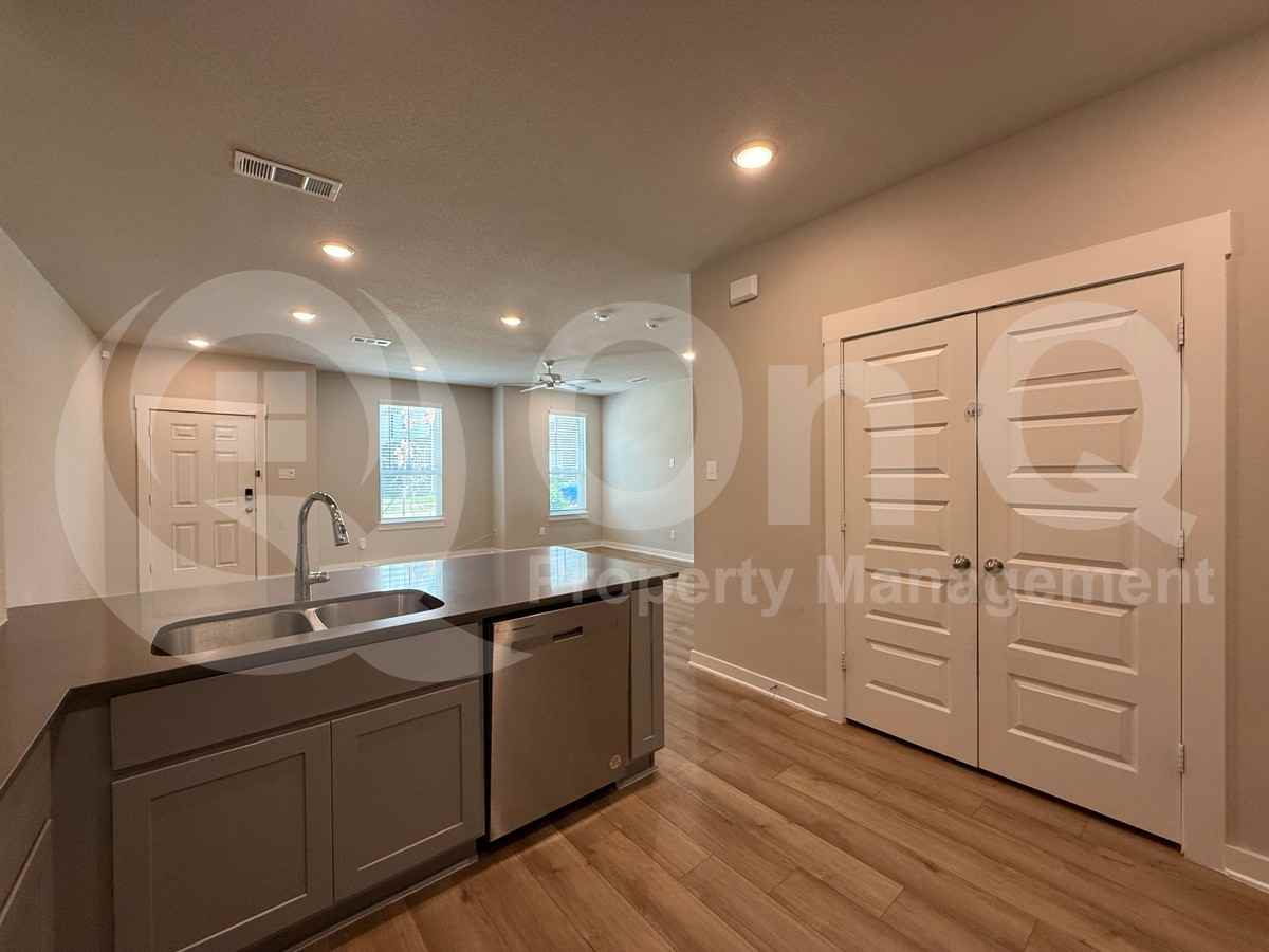 222 Territory Trl - Photo 6 of 19