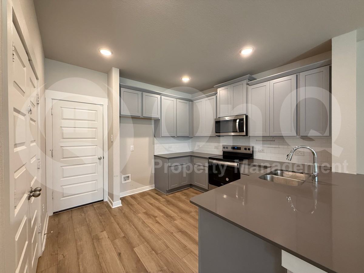 222 Territory Trl - Photo 7 of 19
