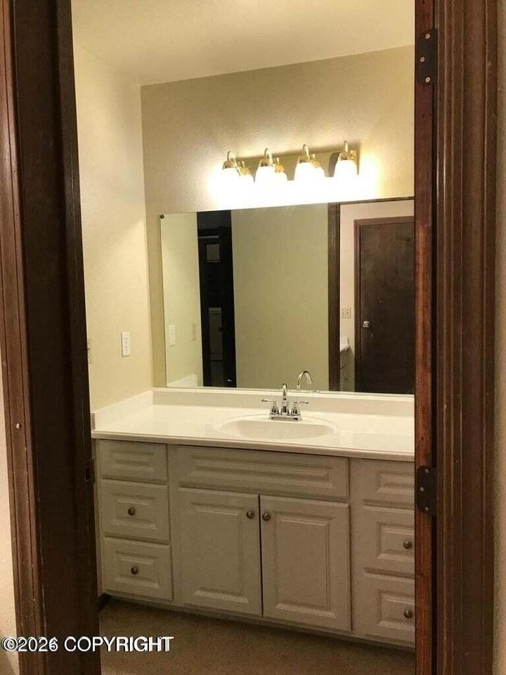 6121 E 41st Ct #3 - Photo 3 of 10