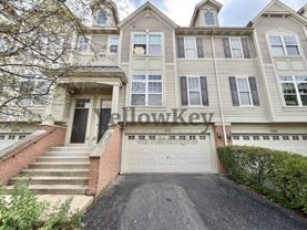 3371 Kentshire Cir - Photo 1 of 1