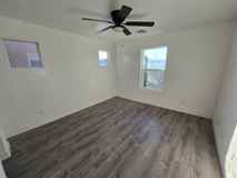 5117 S 15th Pl - Photo 1 of 1
