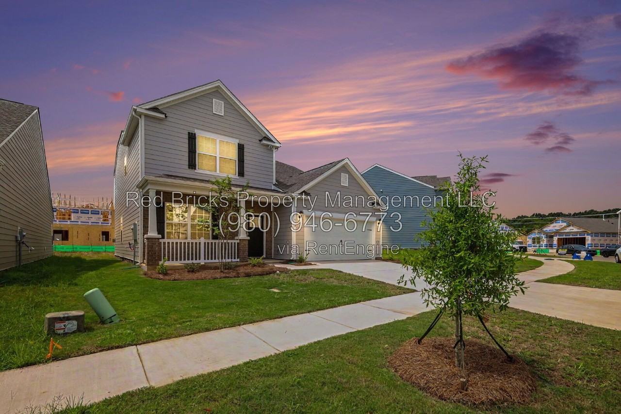 524 Blackpool Ct - Photo 4 of 38