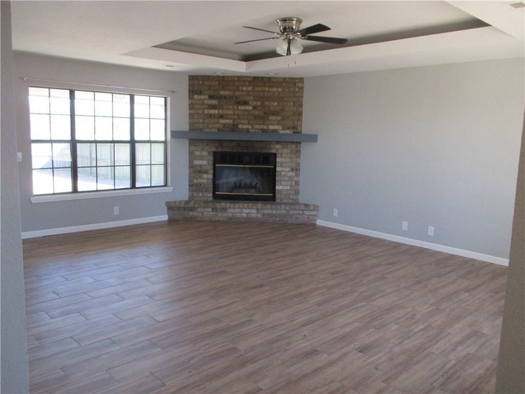 754 Duckworth St - Photo 2 of 13