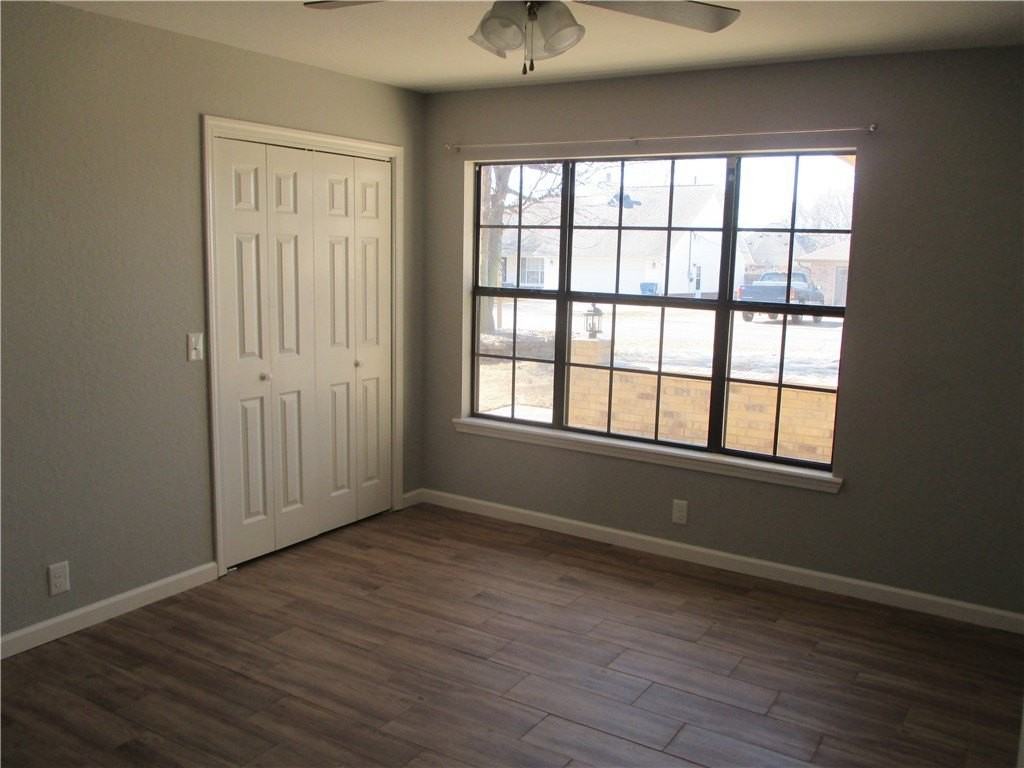 754 Duckworth St - Photo 7 of 13