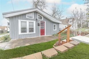 210 Chapman St - Photo 1 of 1