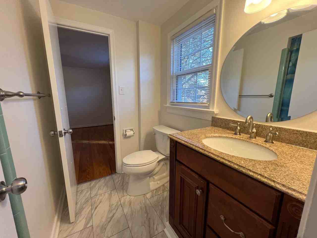9623 Quioccasin Rd - Photo 4 of 28