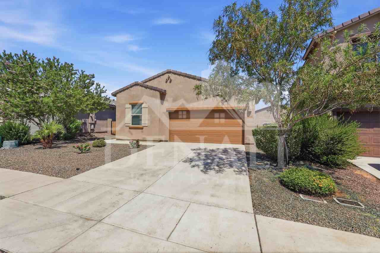 1016 W Calle Nicoya - Photo 3 of 36