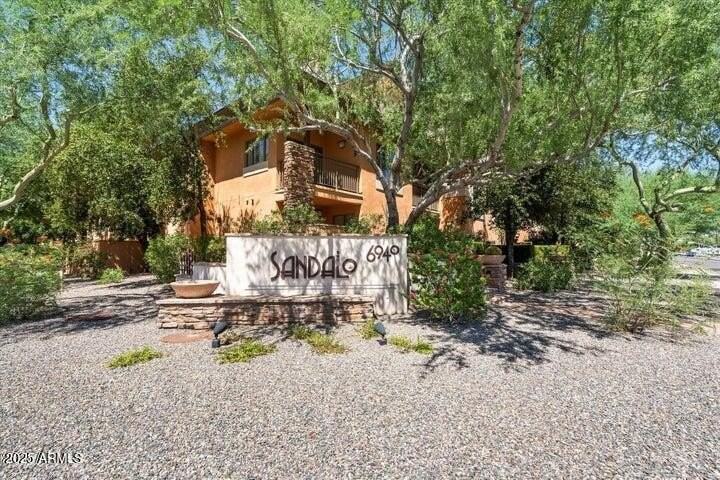 6940 E Cochise Rd #1030