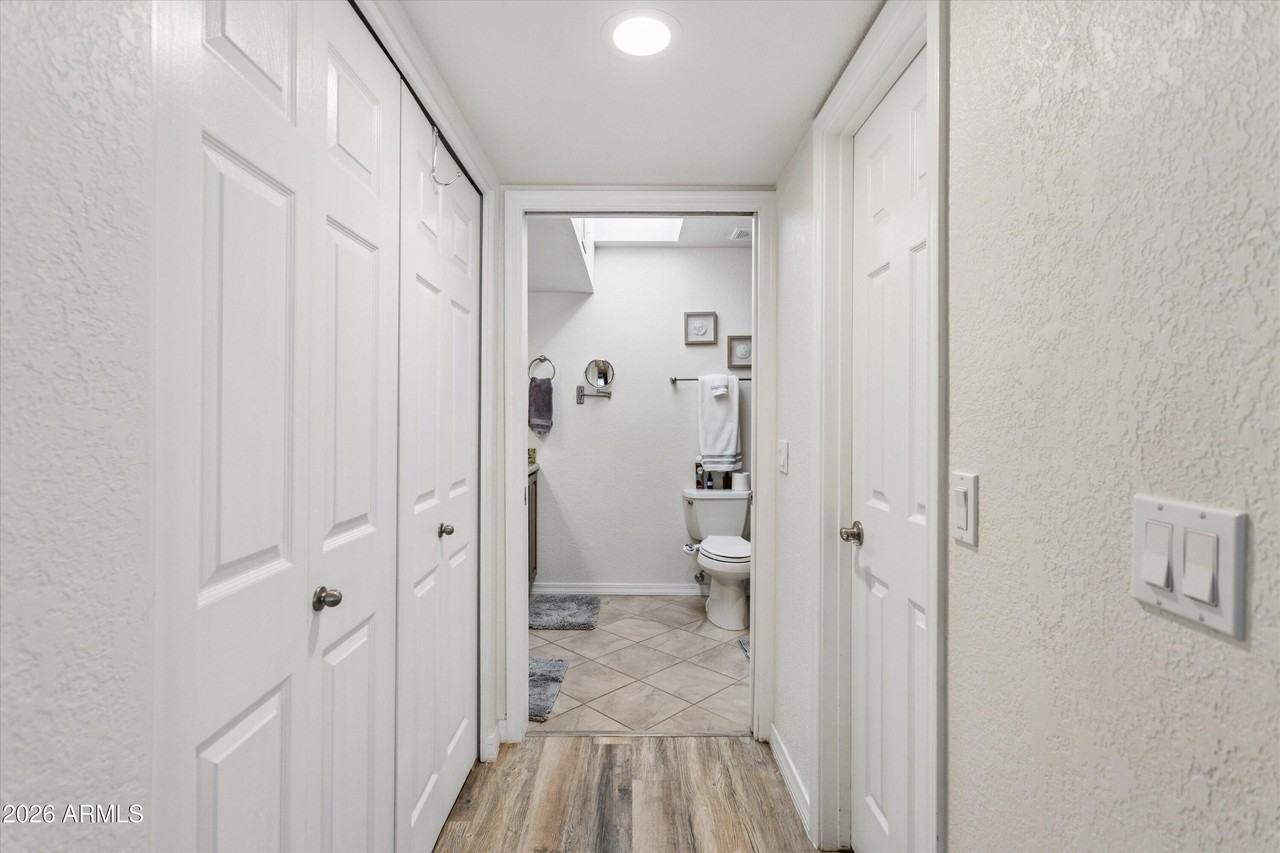 625 E Jeffrey Ave - Photo 6 of 32