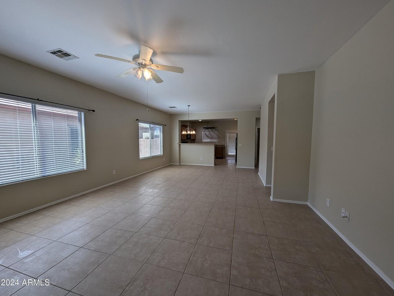 2363 N Smithsonian Dr - Photo 2 of 16