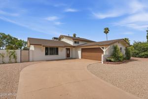 featured image of 8355 E Stella Ln