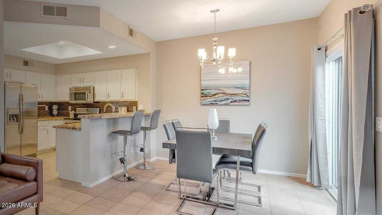 3510 W Chama Rd - Photo 5 of 18