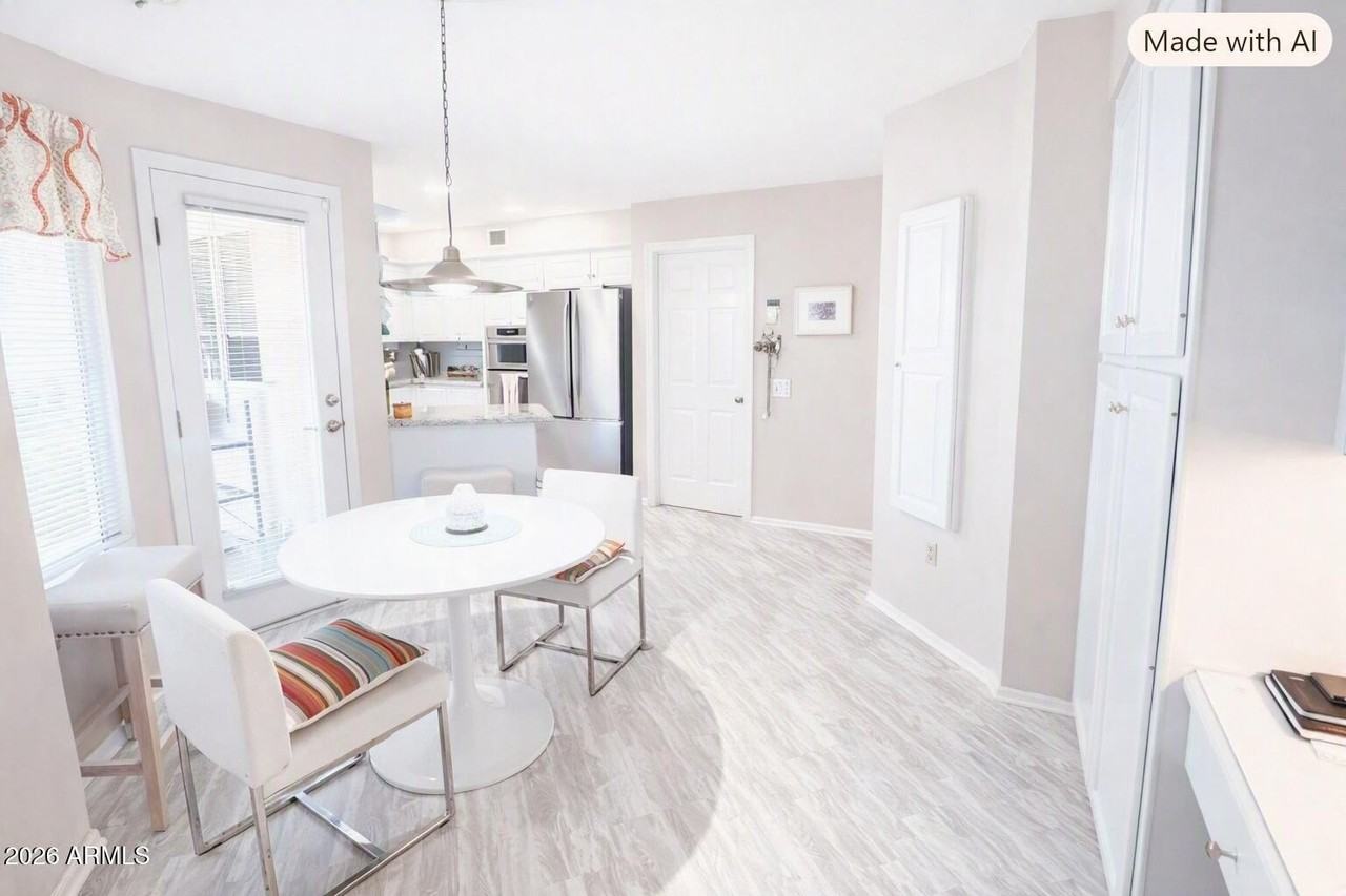 15018 W Huron Dr - Photo 5 of 25