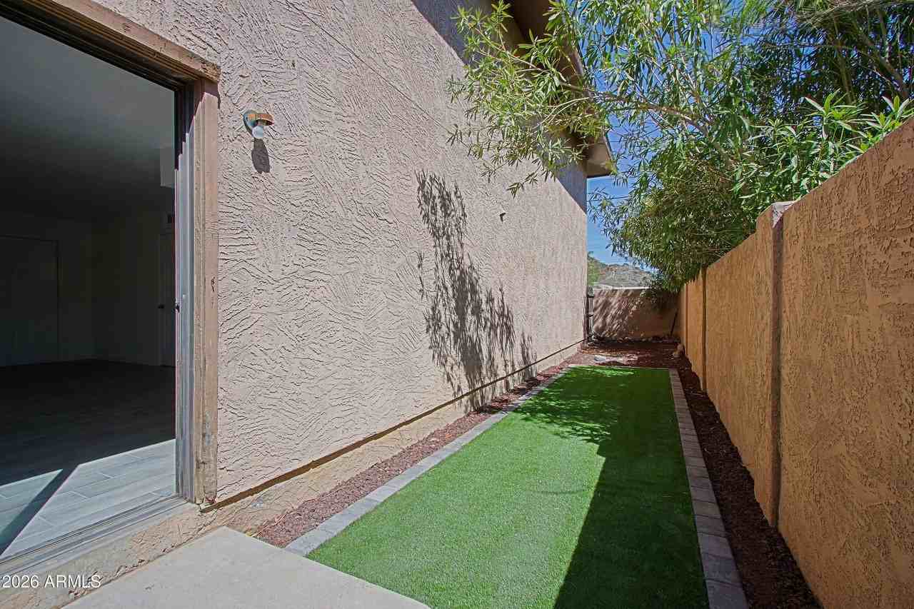 13205 N 21st Pl #2 - Photo 5 of 15